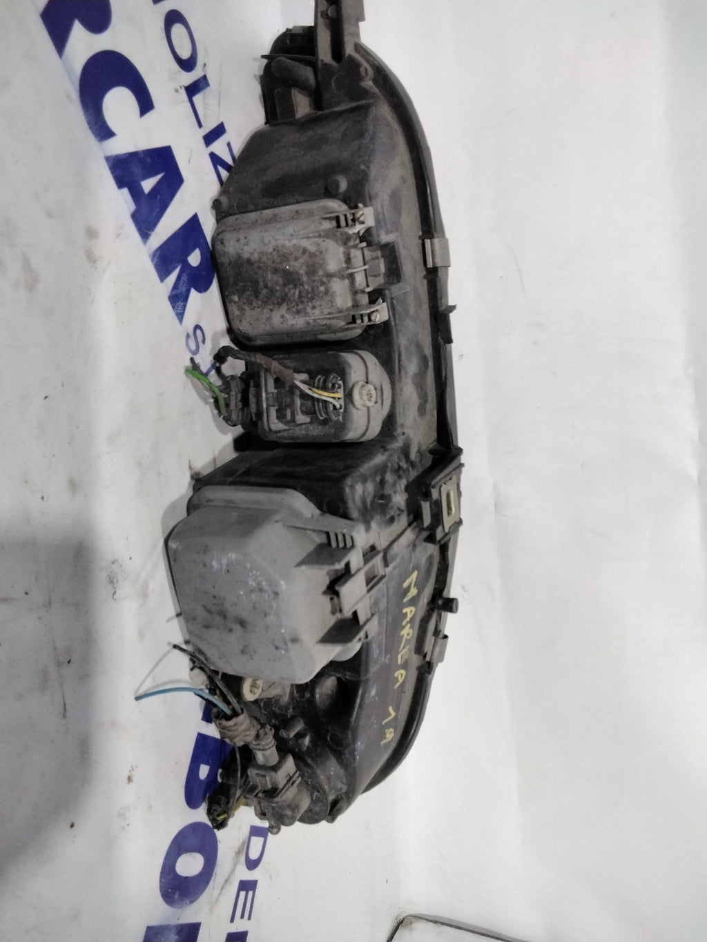 Right headlight Fiat Marea year 1999 part number: 46524479 (sf8p2)