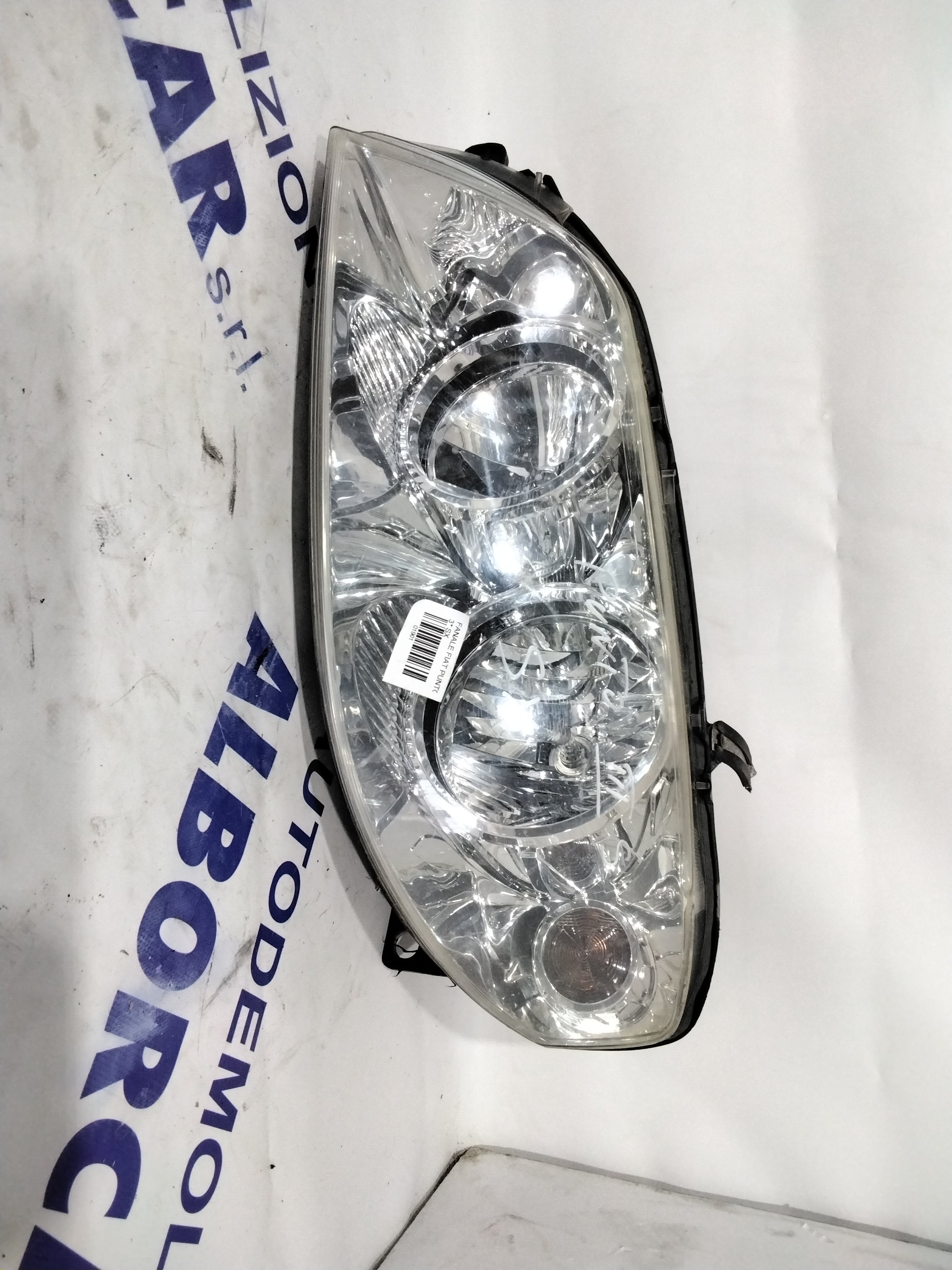 Faro fanale fiat punto III serie sinistro anno 2004 codice: 89101064 (sf8p2)