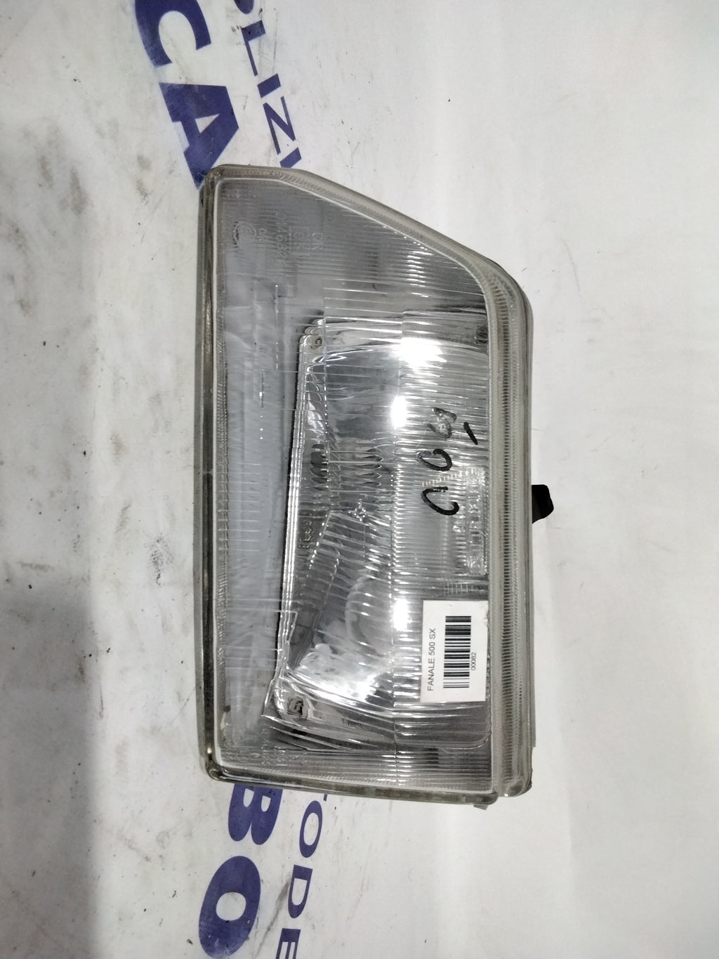 Left headlamp Fiat 500 year 1996 code: 35250748(sf8p1)