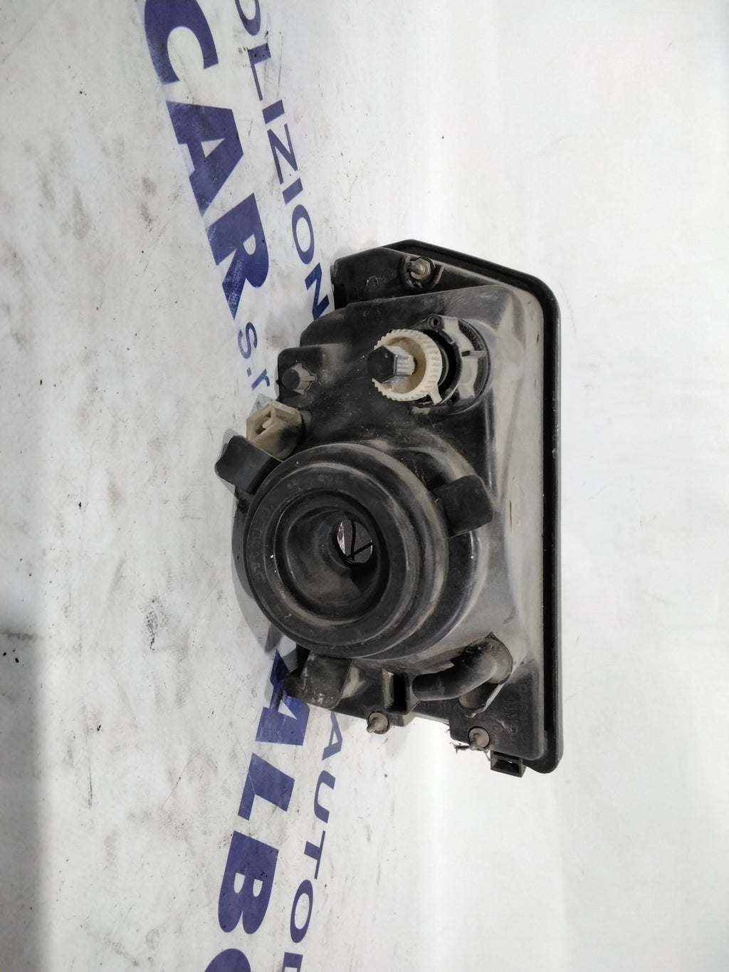Right headlight Fiat 500 year 1996 code: 35250748 (sf8p1)
