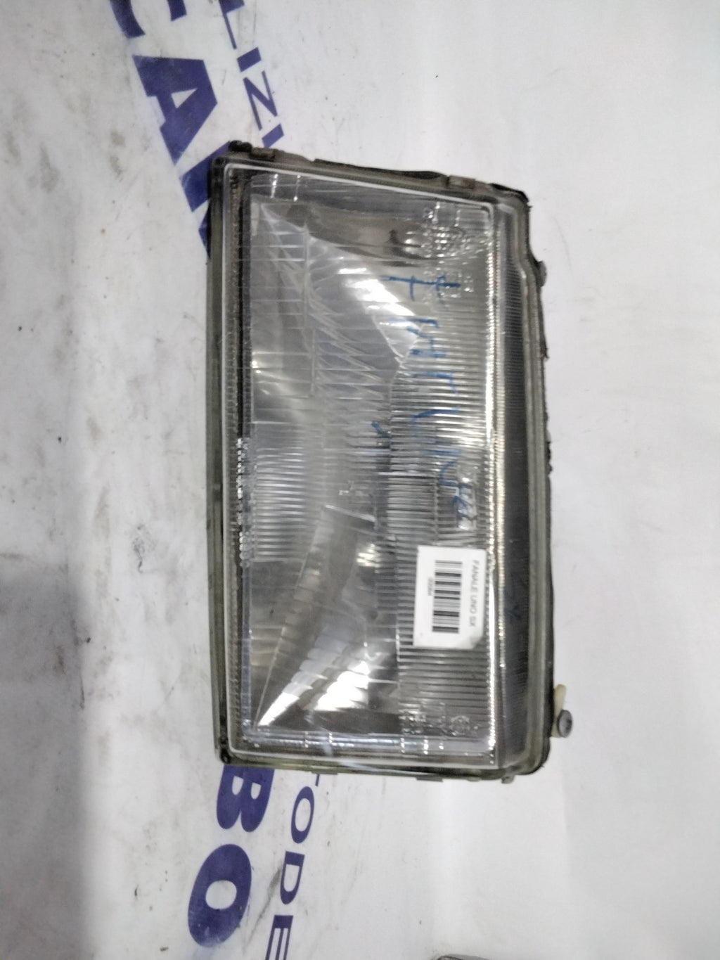 Headlight Fiat Uno left, year 1996 (sf8p1)
