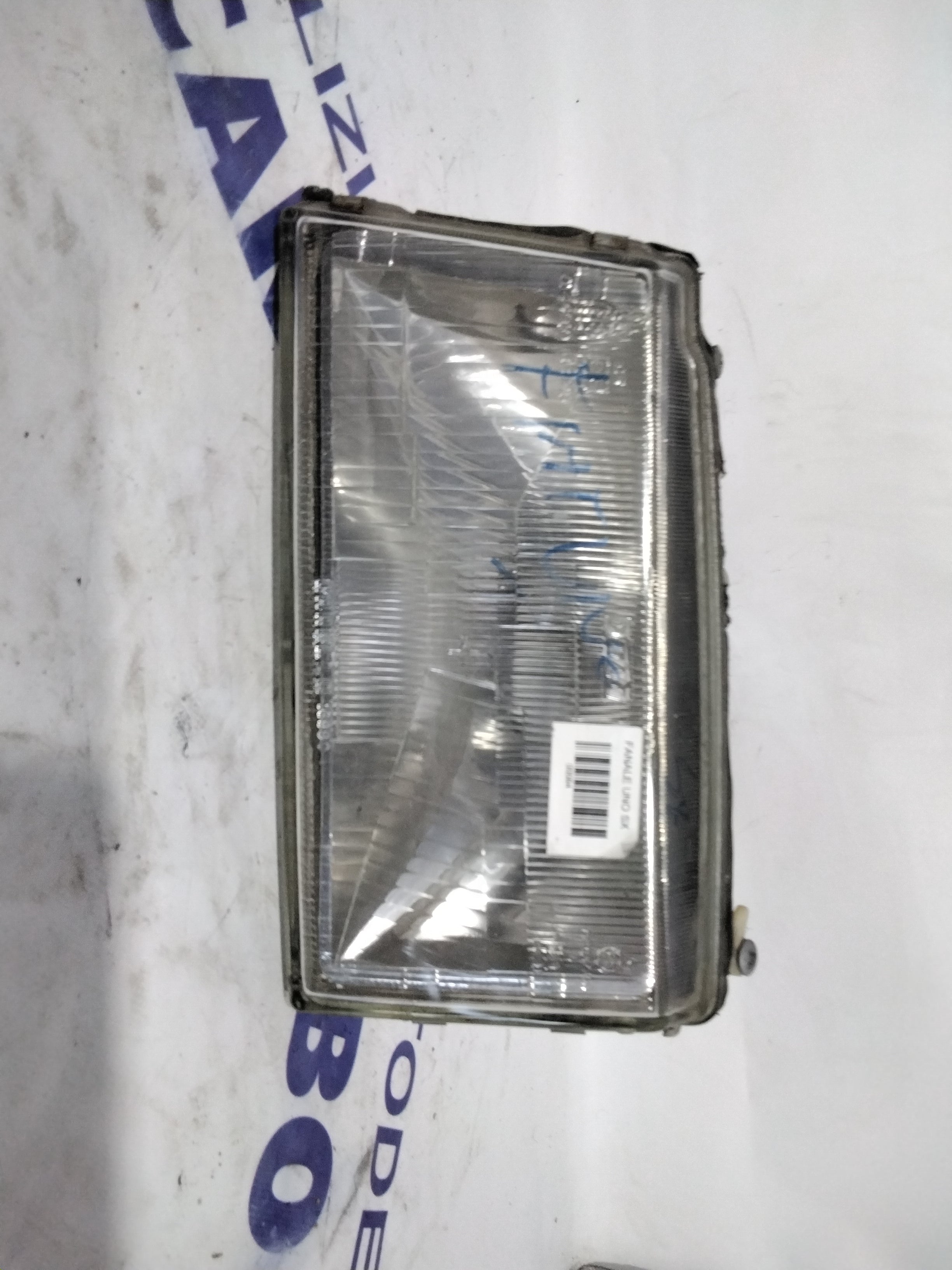 Headlight Fiat Uno left, year 1996 (sf8p1)