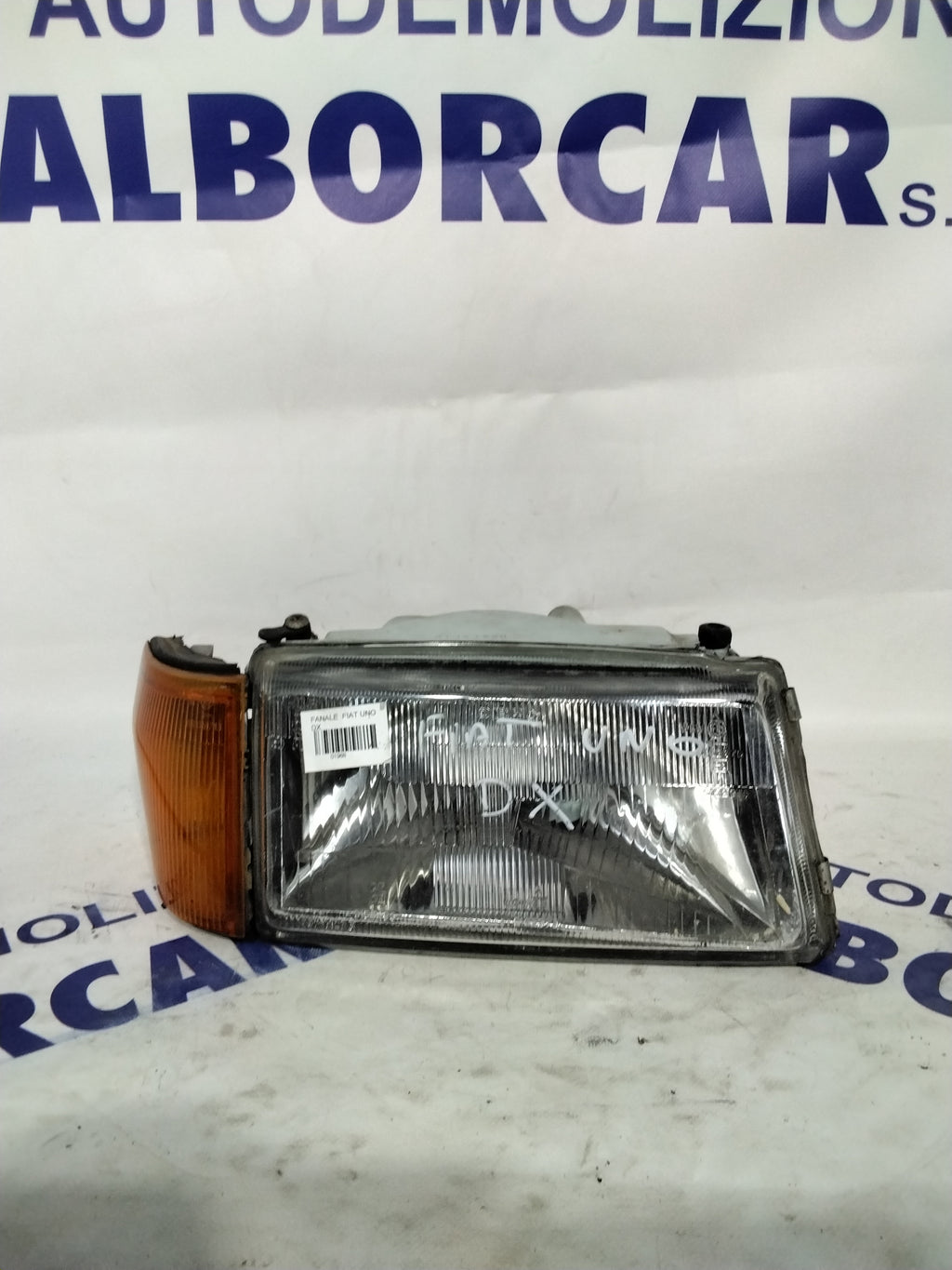 Right-hand headlight Fiat Uno 1996 (sf8p1)