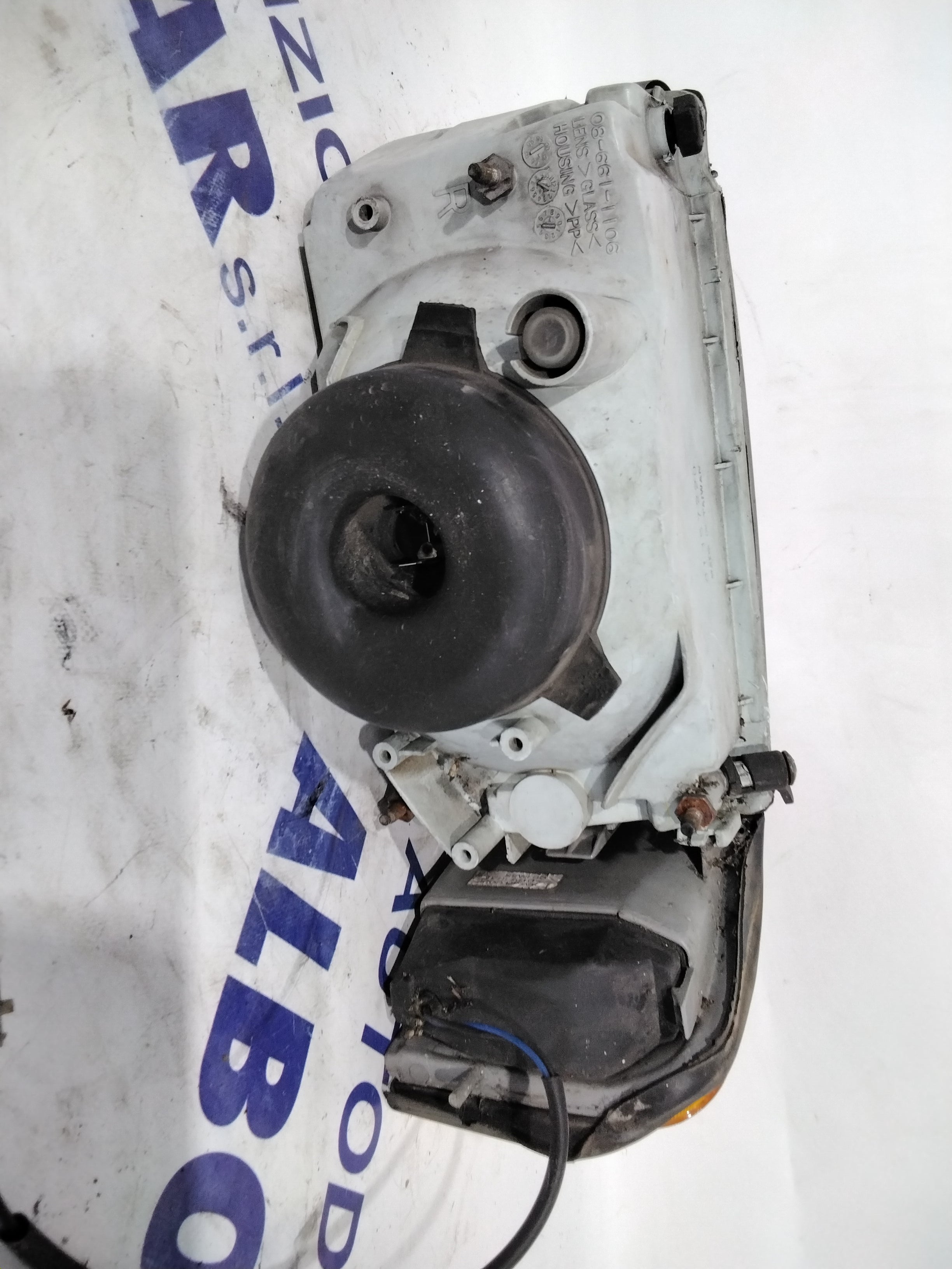 Right-hand headlight Fiat Uno 1996 (sf8p1)