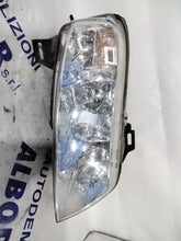 Carica l&#39;immagine nel visualizzatore di Gallery, Faro fanale fiat stilo destro anno 2004 codice: 086611134R (sf8p1)
