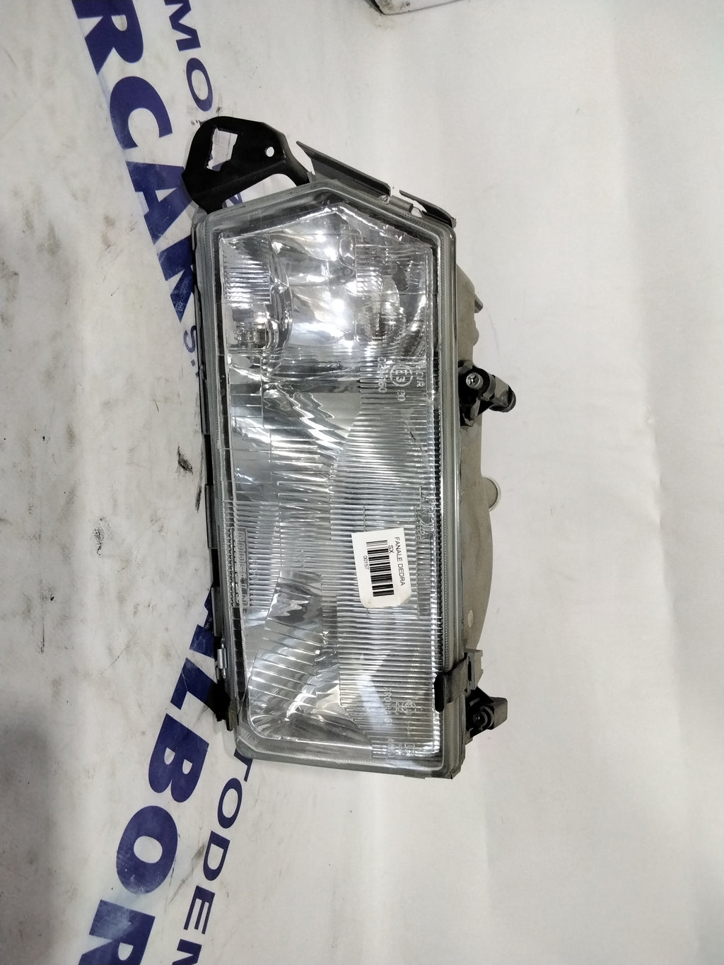 Faro fanale lancia dedra sinistro anno 1989 (sf8p1)