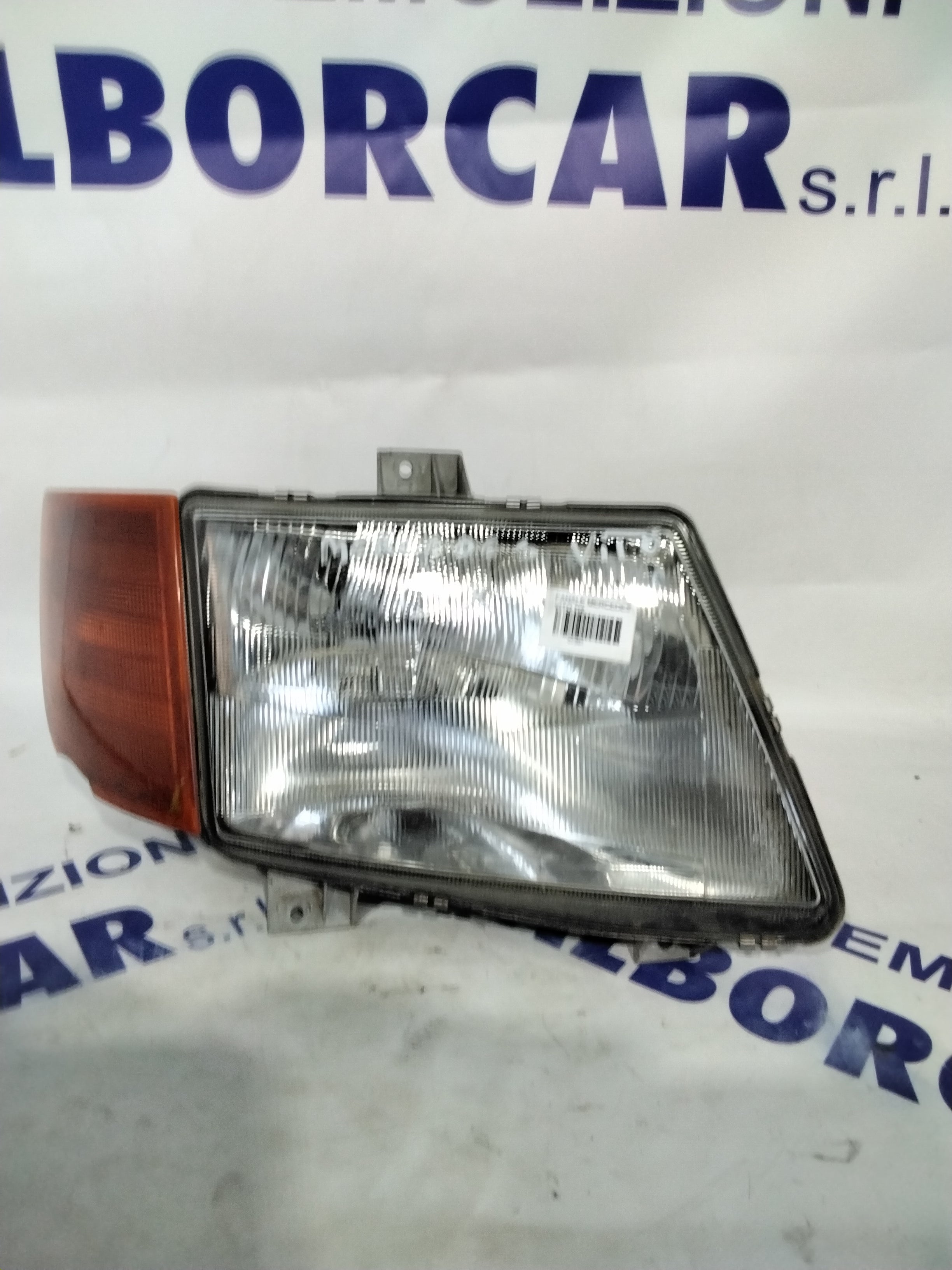 Headlight Mercedes Vito right 1998 (sf8p4)