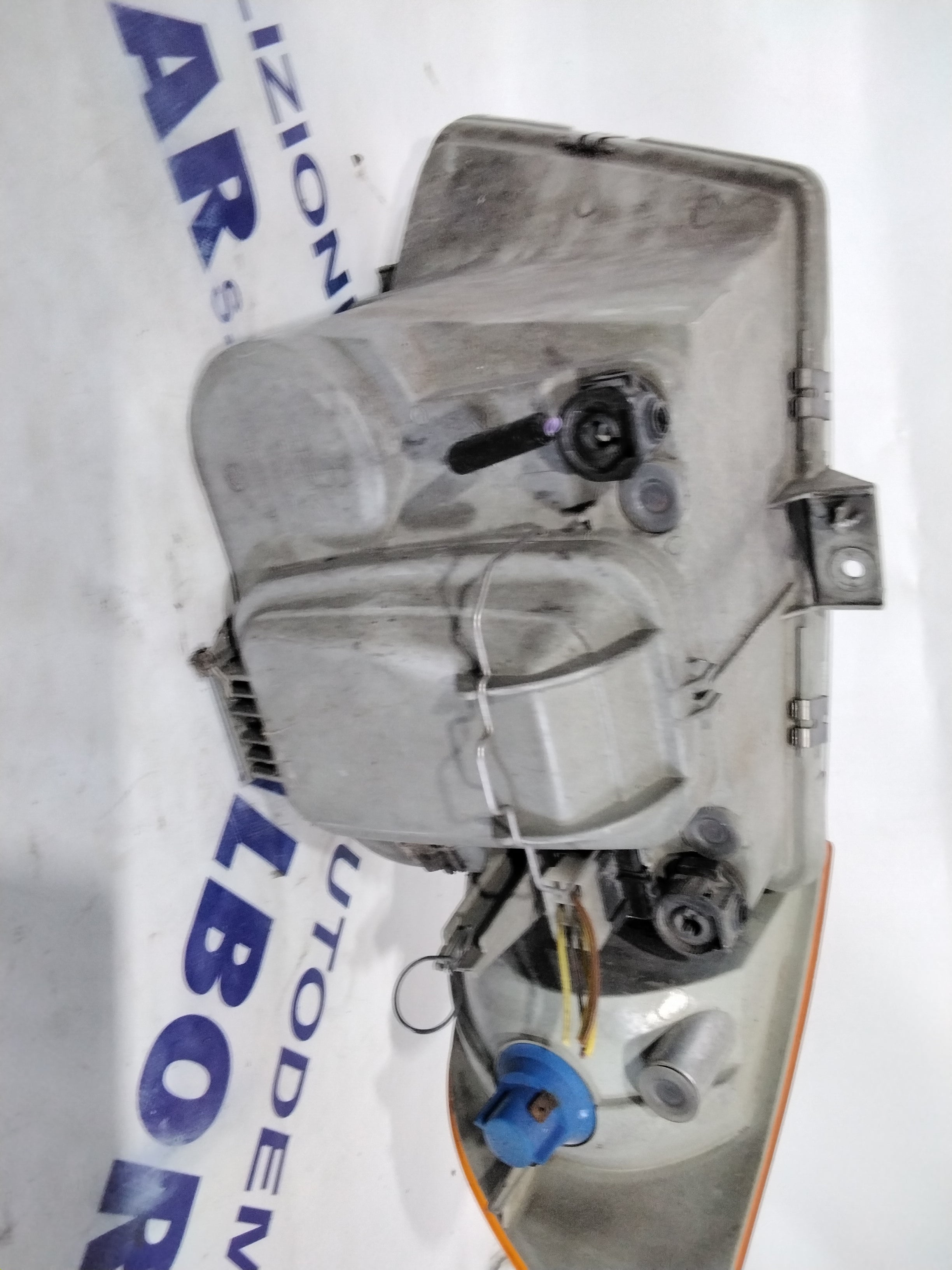 Headlight Mercedes Vito right 1998 (sf8p4)