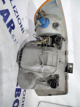 Carica l&#39;immagine nel visualizzatore di Gallery, Faro fanale mercedes vito sinistro anno 1998 (sf8p4)
