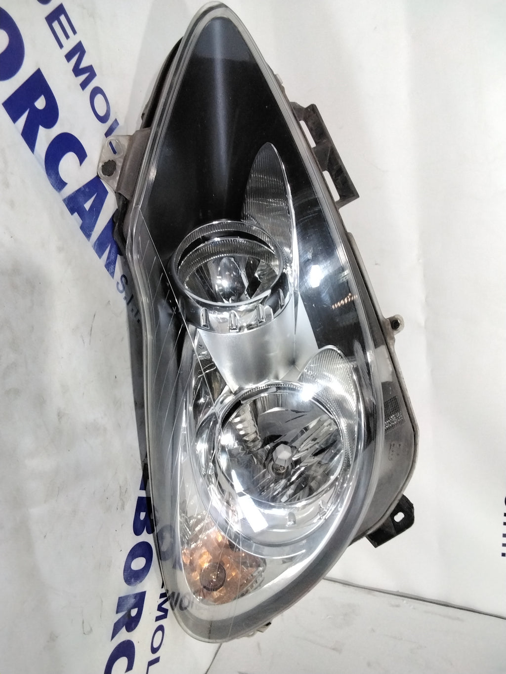 Faro fanale opel corsa destro anno (2006/2015) codice: 89391378 (sf8p4)