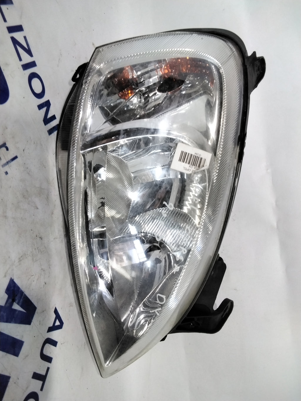Faro fanale opel corsa destro anno 2002 codice: 93173254 (sf8p4)