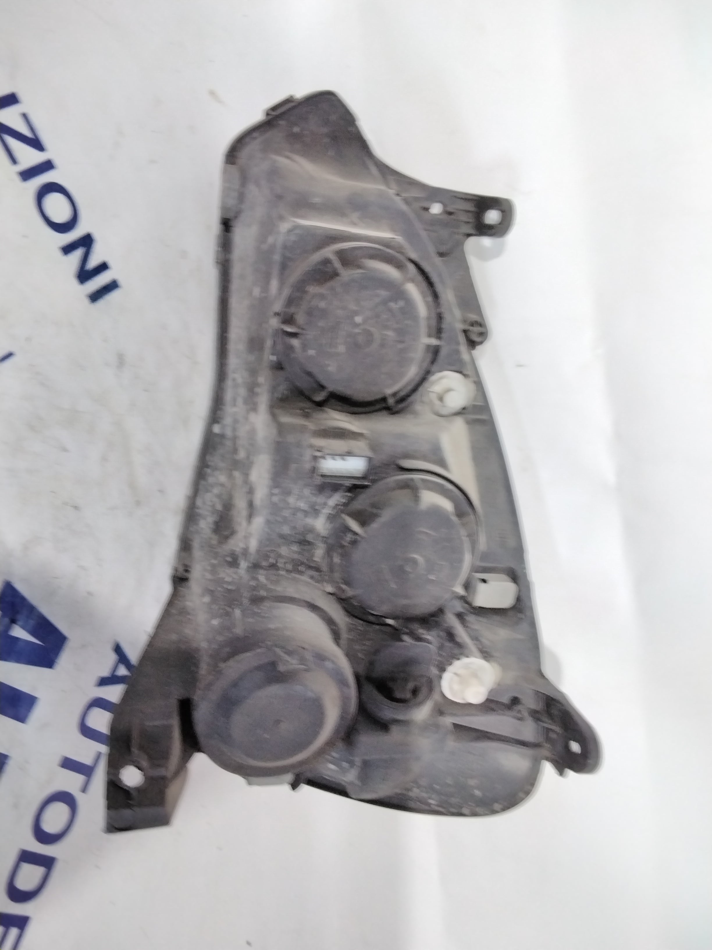Faro fanale opel corsa destro anno 2002 codice: 93173254 (sf8p4)