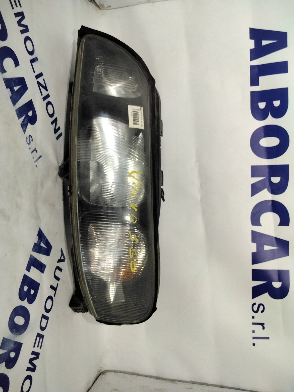Volvo S60 left headlight year 2002 code: 89007859 (sf8p4)