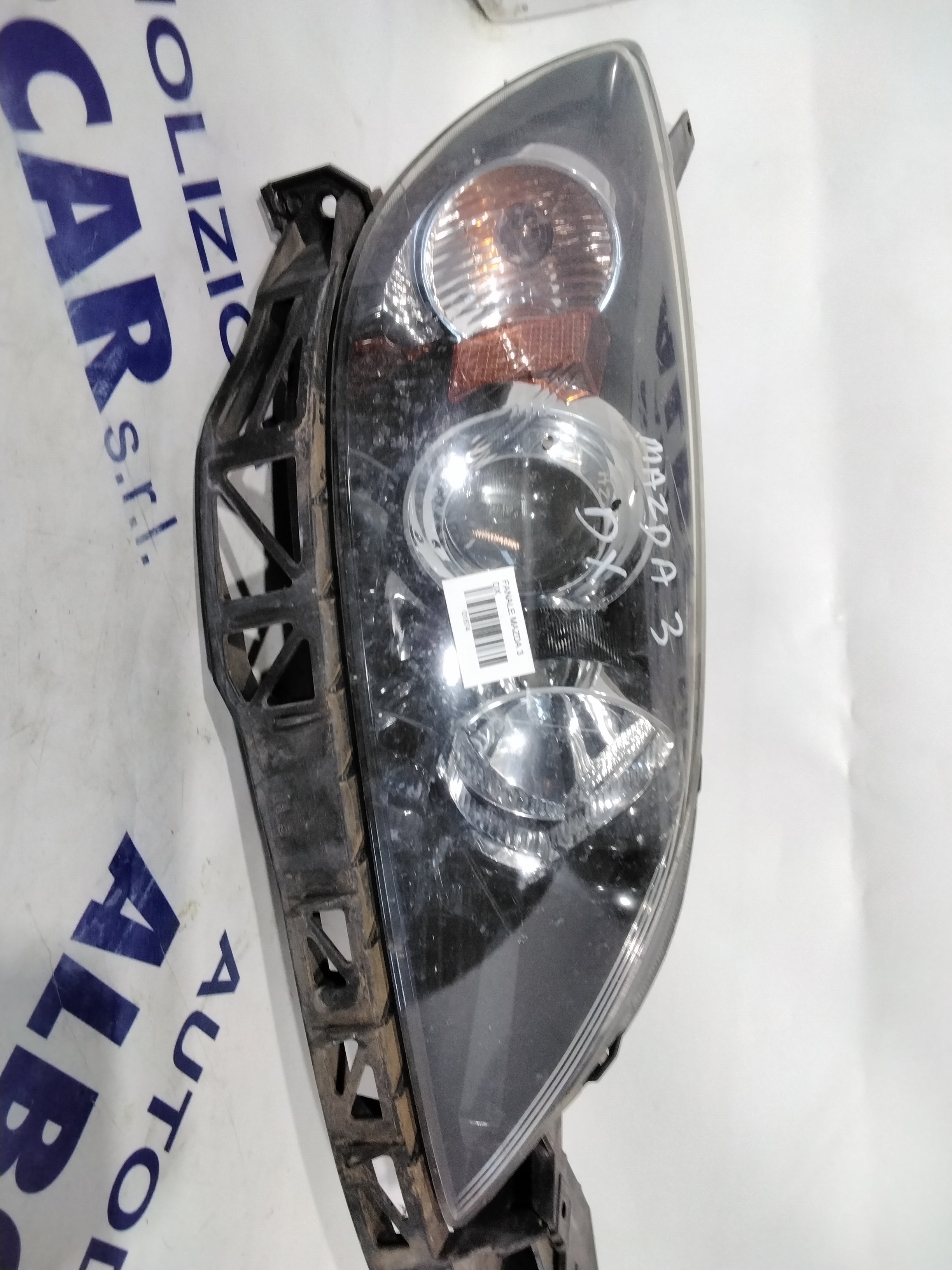 right headlight Mazda3 year 2009 code 90739000