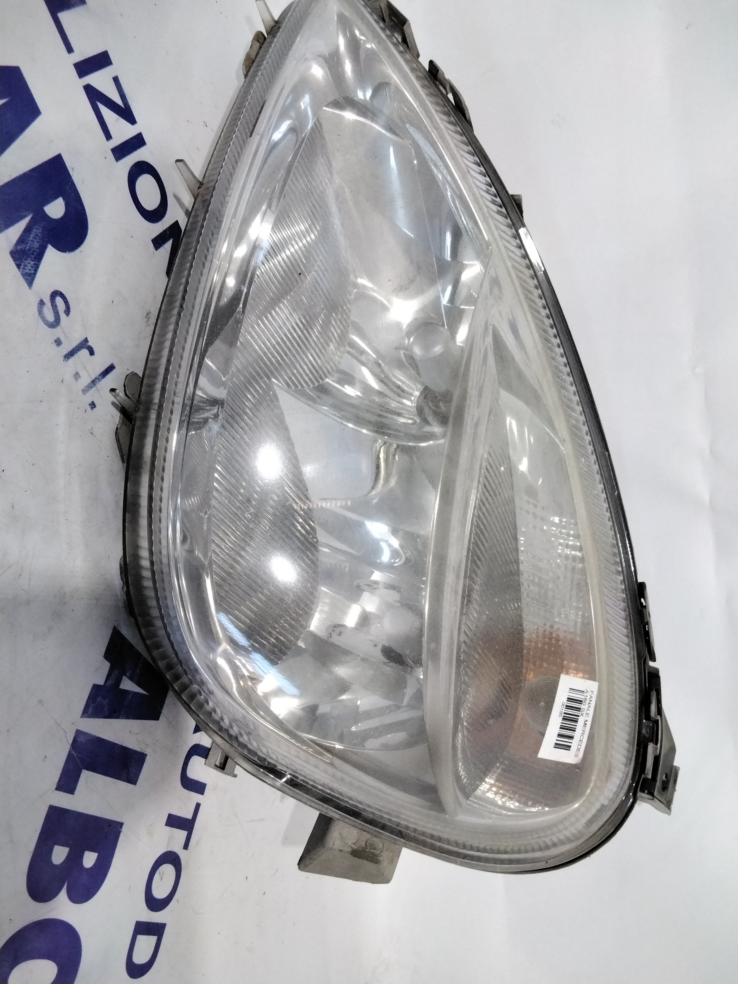Headlight Mercedes A160 left year 2001 code: 0301192201 (sf8p4)