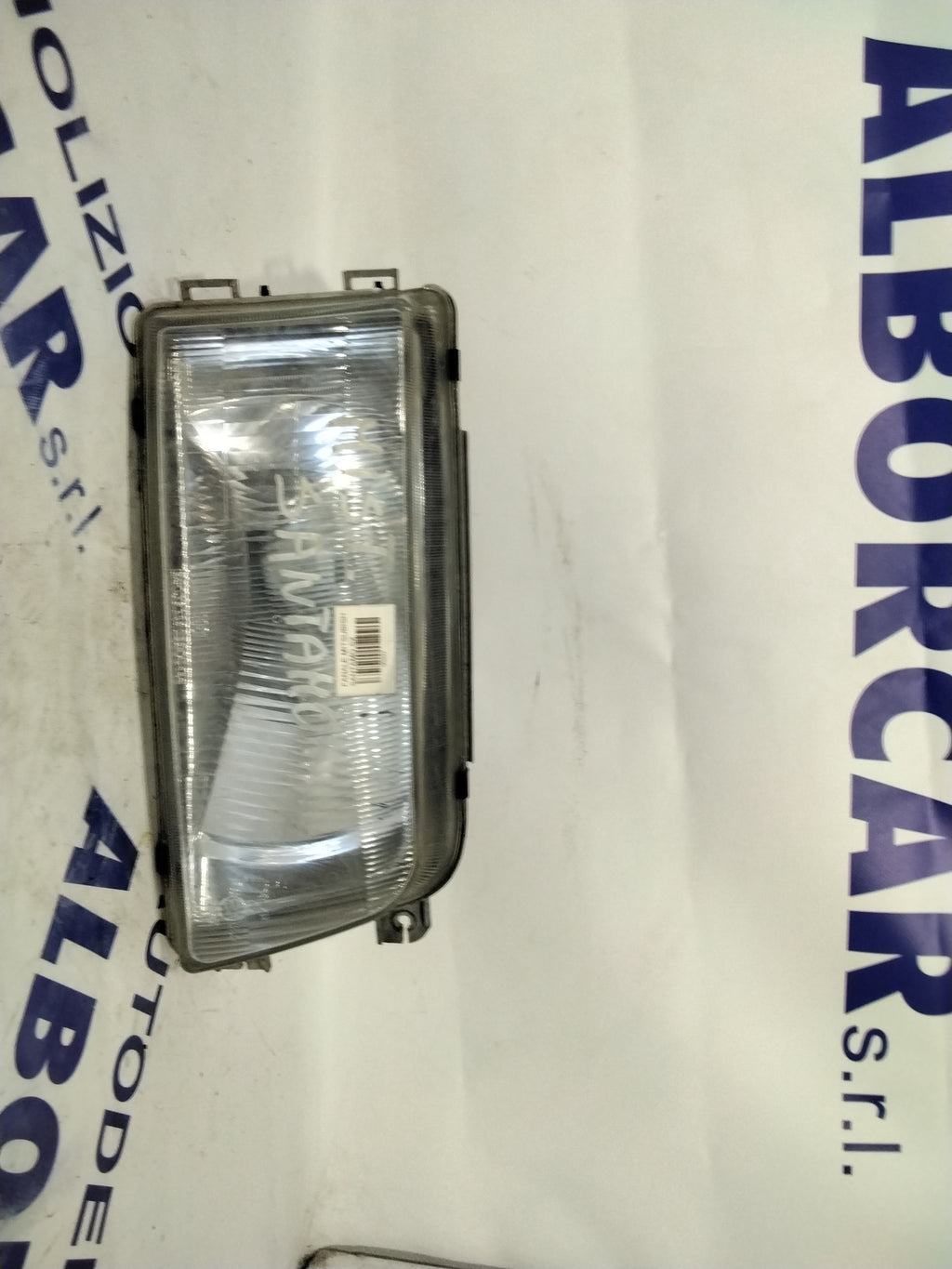 Headlight Mitsubishi Santamo left year 1996 (sf8p4)