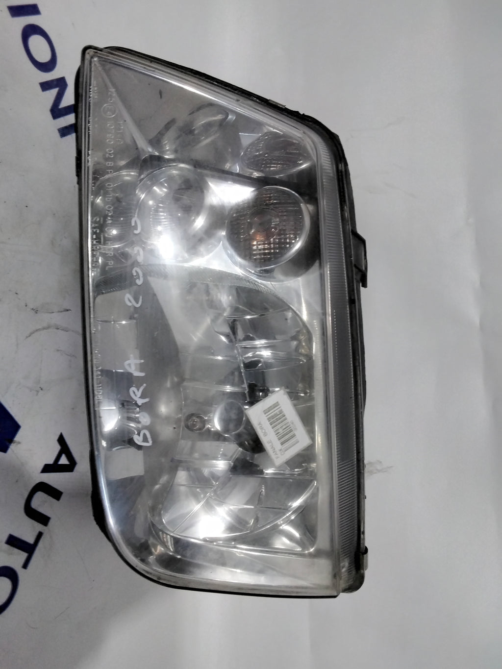 Faro fanale volkswagen bora  destro anno 2000 codice: 083411106 (sf8p5)