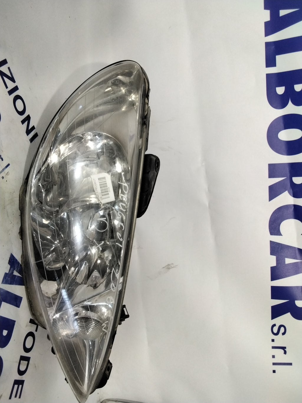 Headlight Peugeot 206 right side year 2004 code: 085501120 (sf8p4)