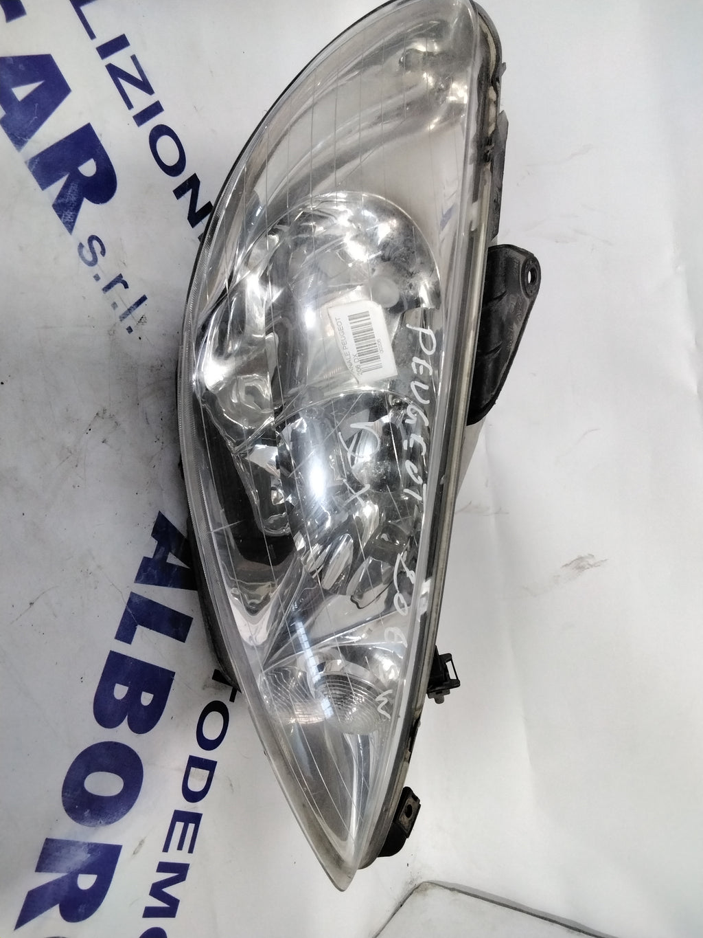 Headlight Peugeot 206 right side year 2004 code: 085501120 (sf8p4)