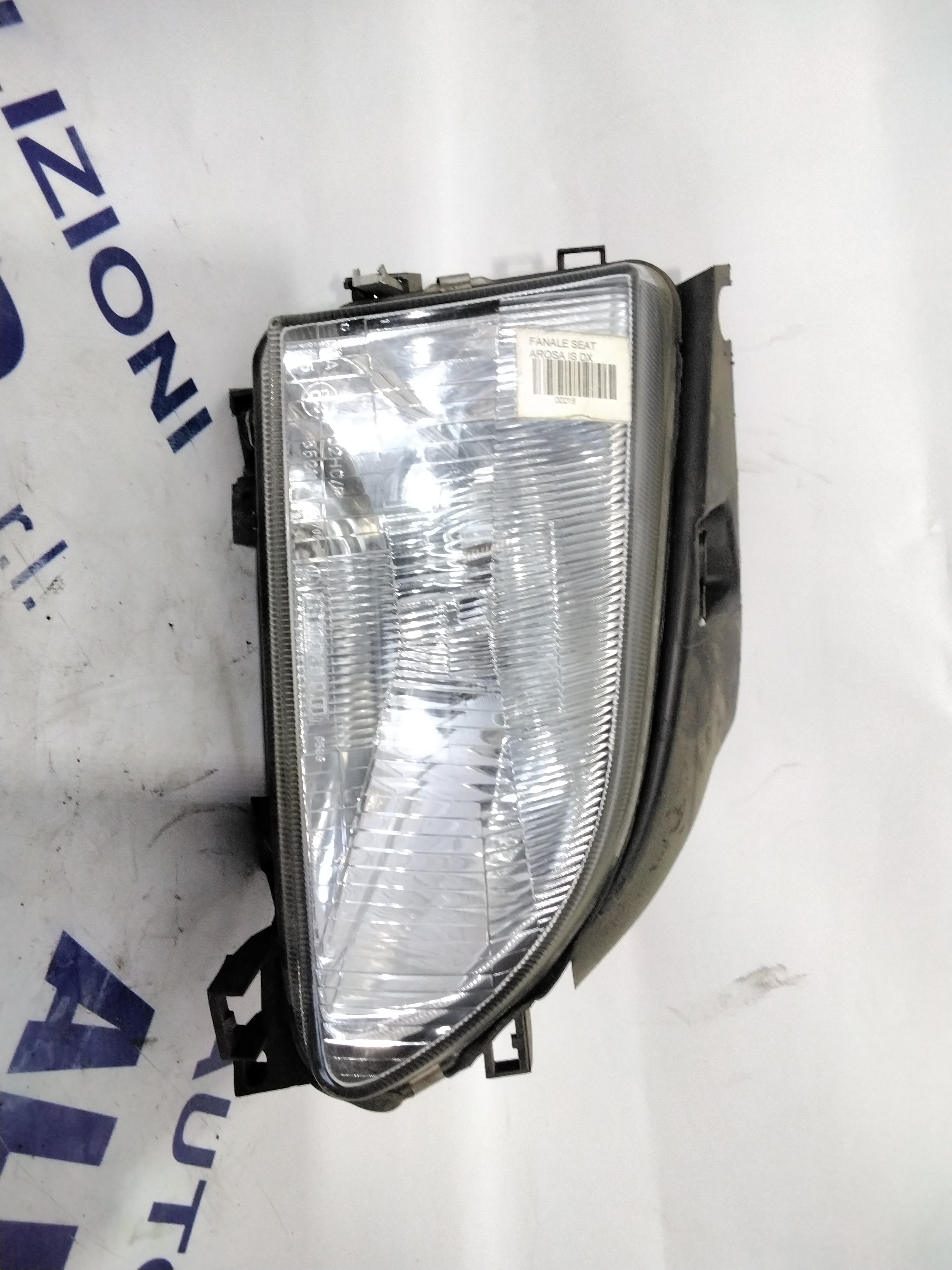Headlight right for Seat Arosa first series year 1999 code: 39840748 (sf8p5)
