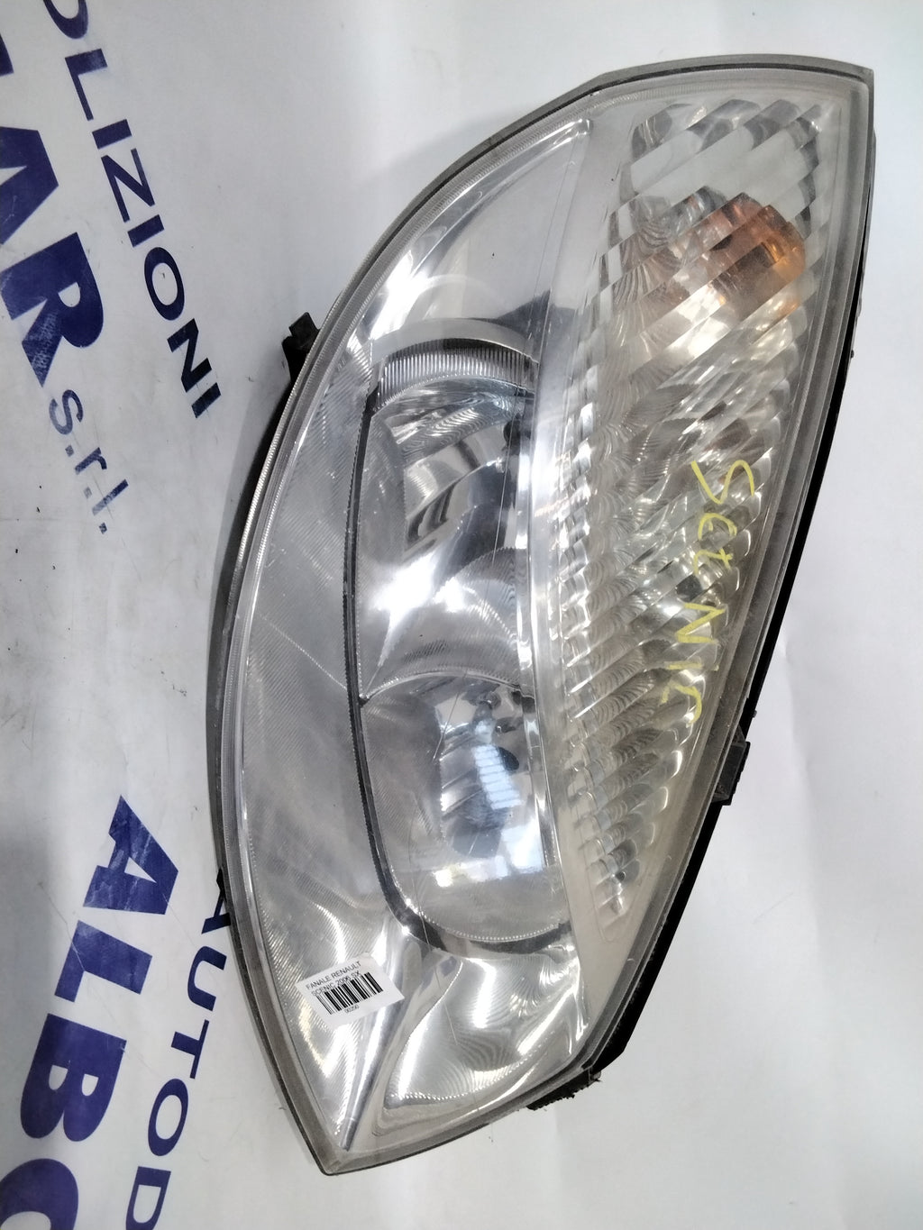Left headlight Renault Scenic 2006 code: 15810400 (sf8p4)