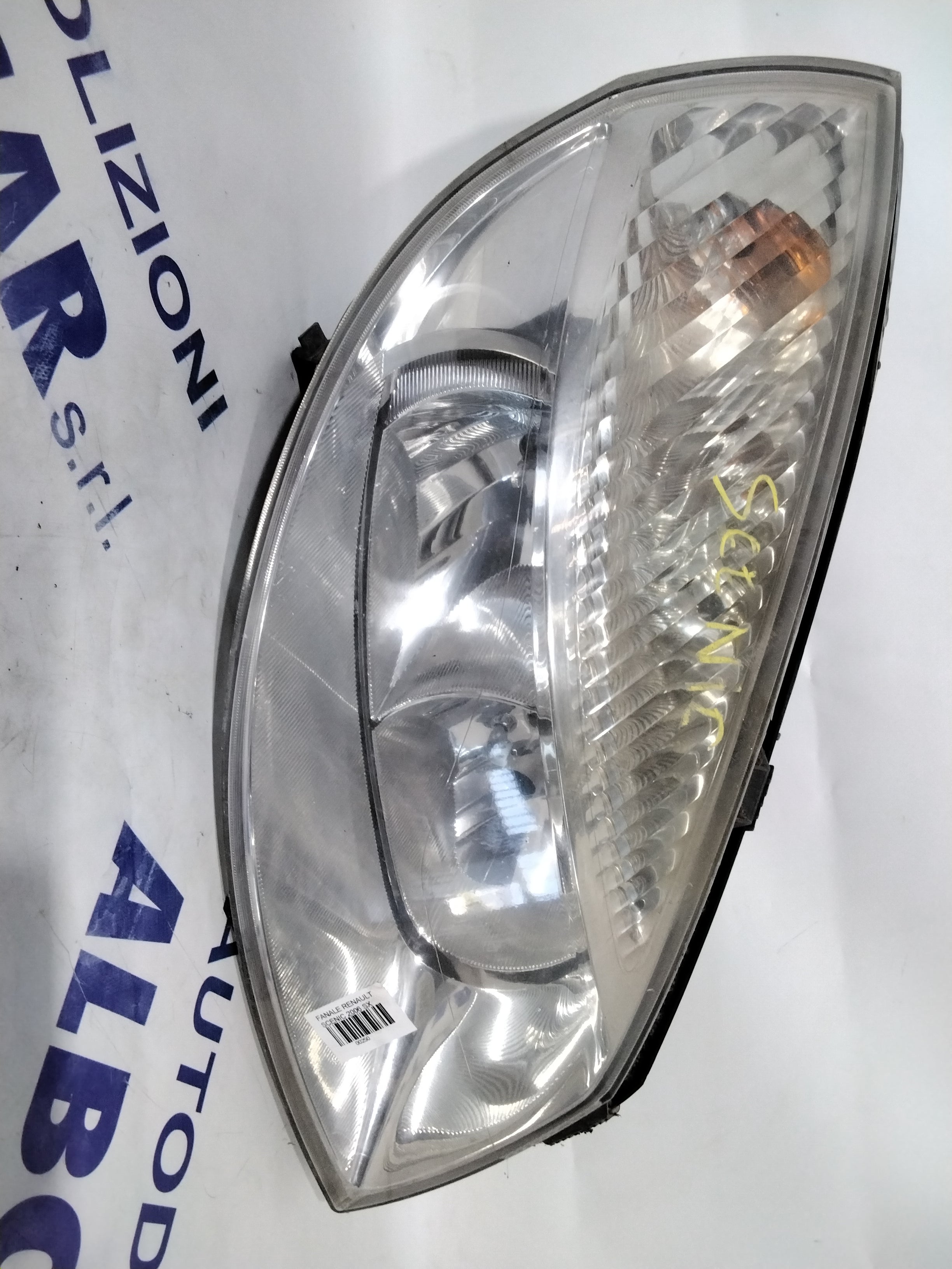 Left headlight Renault Scenic 2006 code: 15810400 (sf8p4)