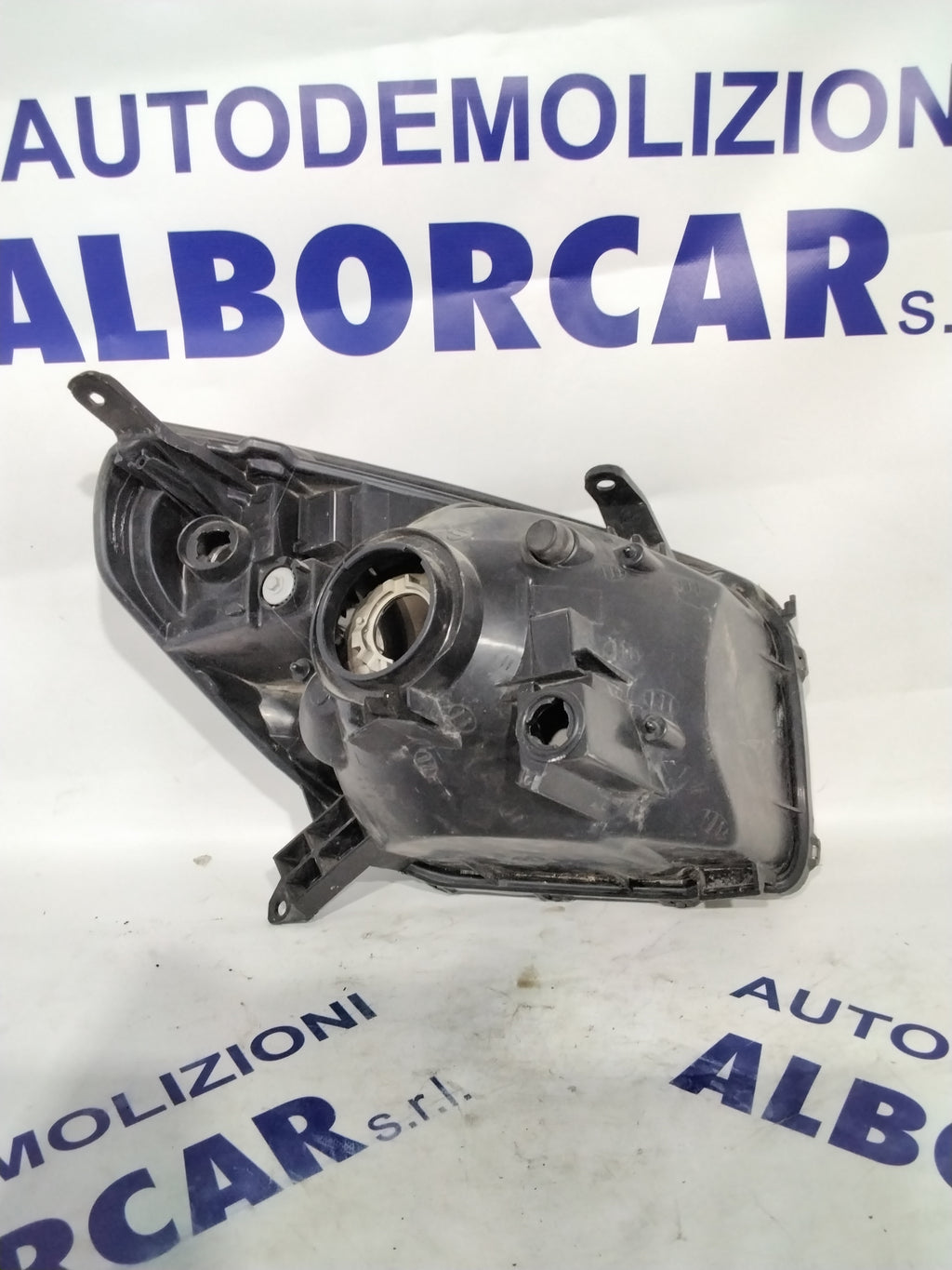 Headlight Toyota RAV 4 left year 2004 (sf8p4)