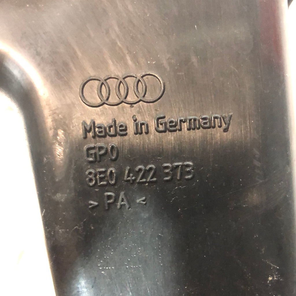 Audi A4 power steering fluid reservoir