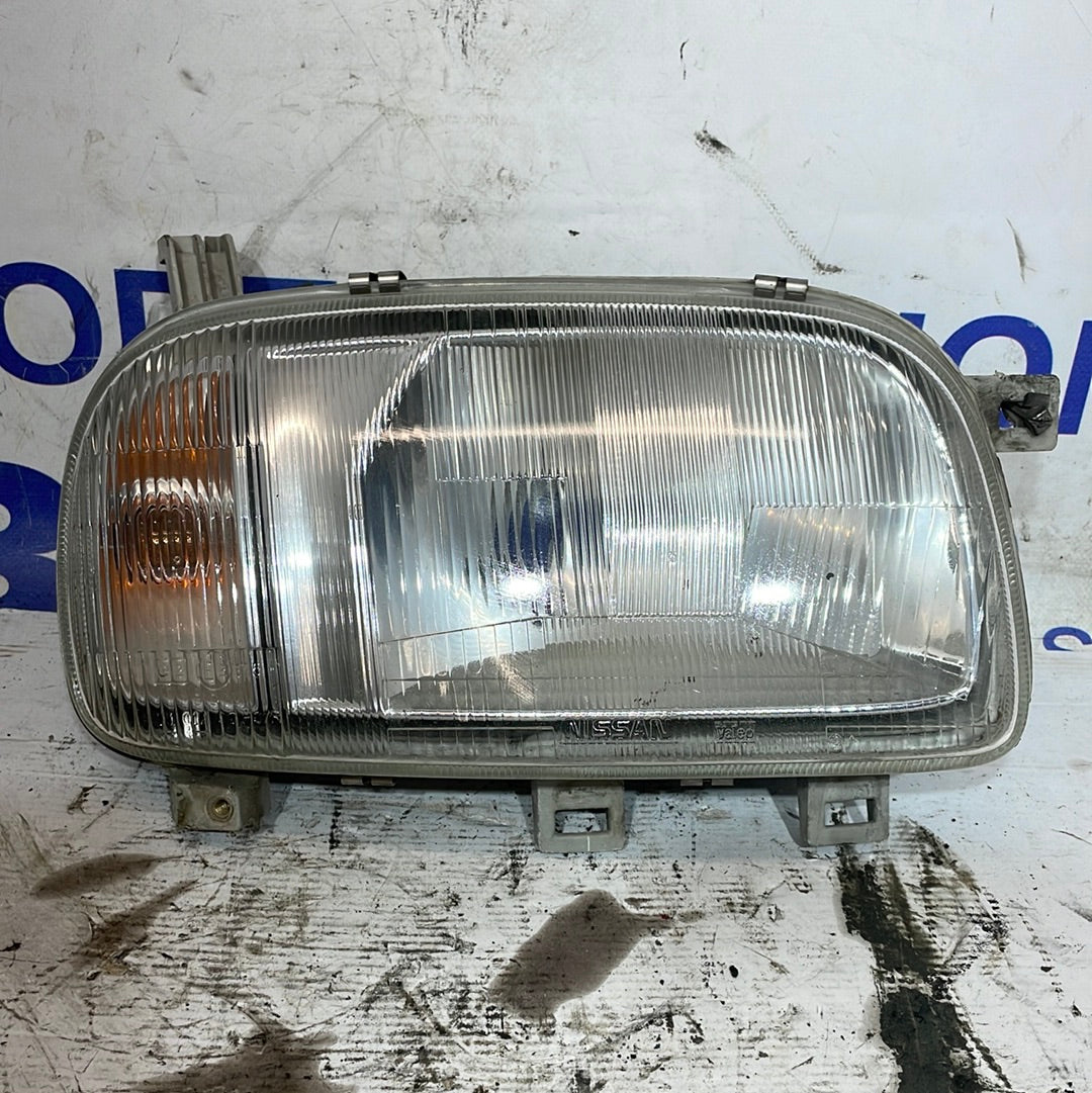 Faro/fanale anteriore destro Nissan micra anno 2003