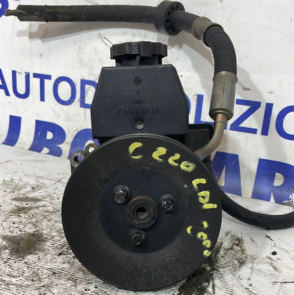 Pompa idroguida Mercedes c220 CDI anno 2000