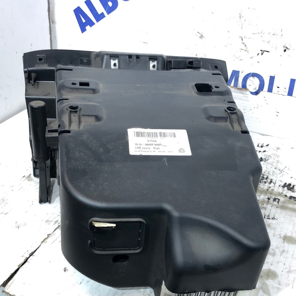 Portaoggetti Ford mondeo codice 0660900001