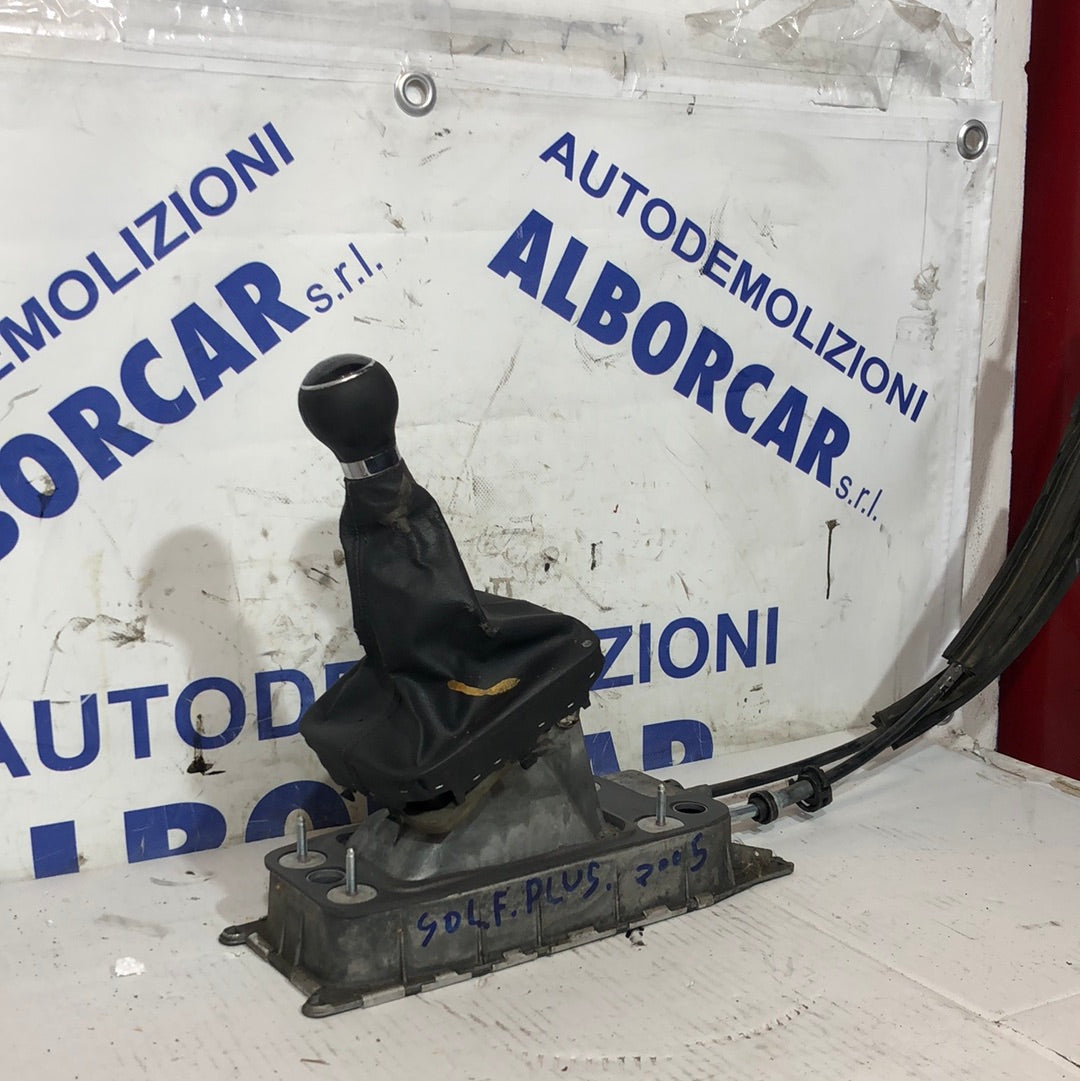 Leva cambio manuale Volkswagen golf plus 2005