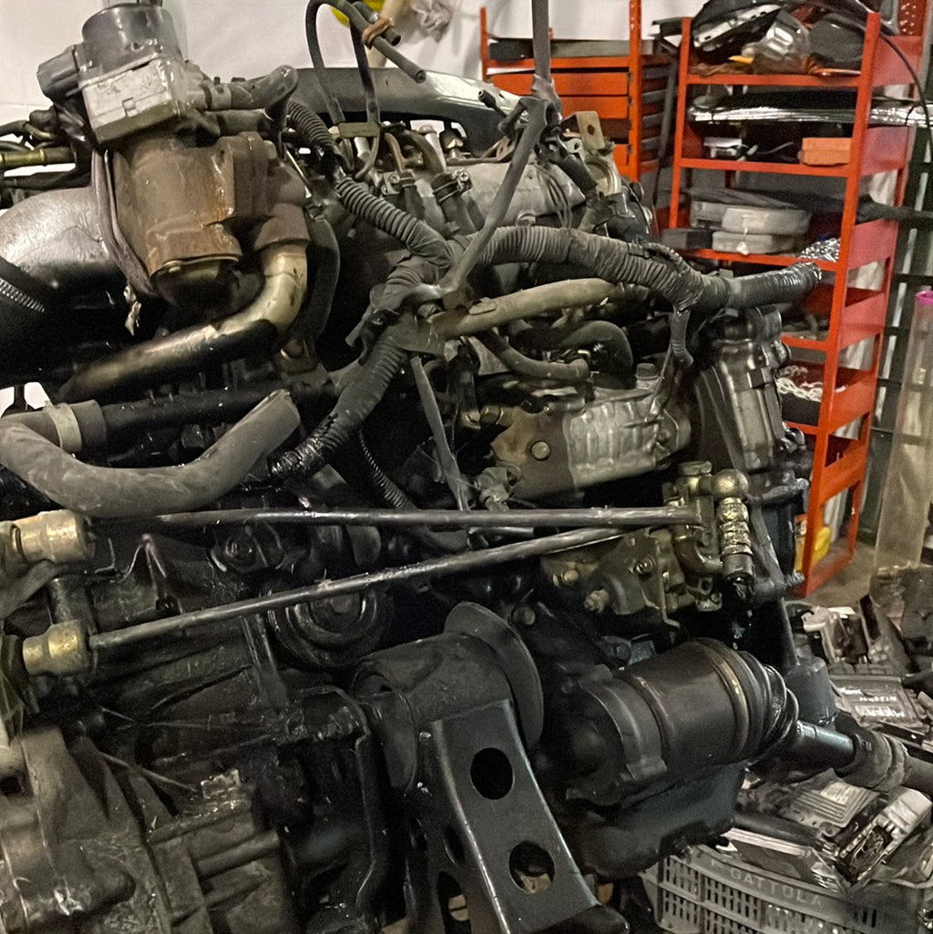 Motor completo Nissan Primera YD22 cilindrada: 2.2 año 2003