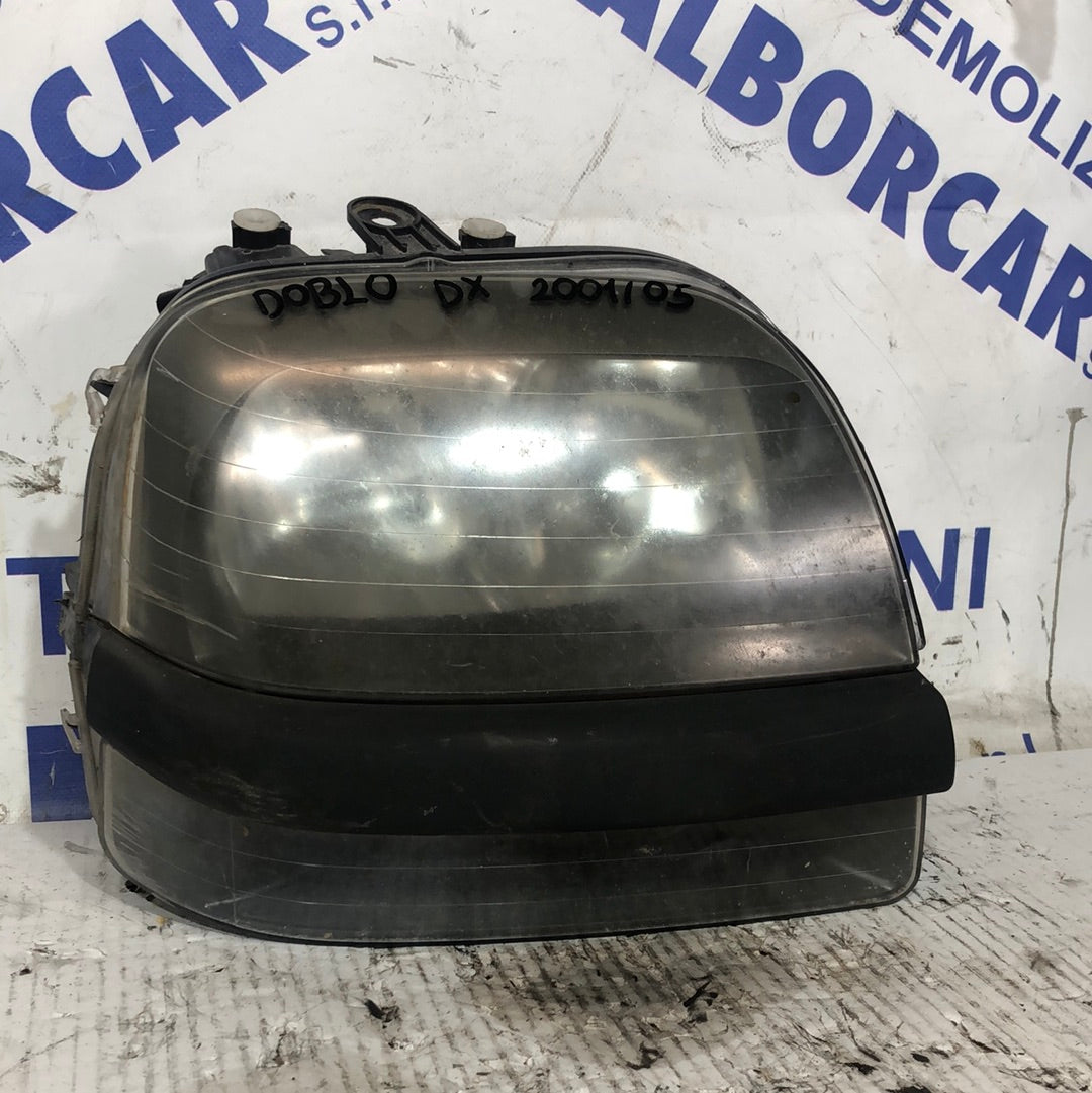 Faro/piloto Fiat Doblò derecho 2001/2005