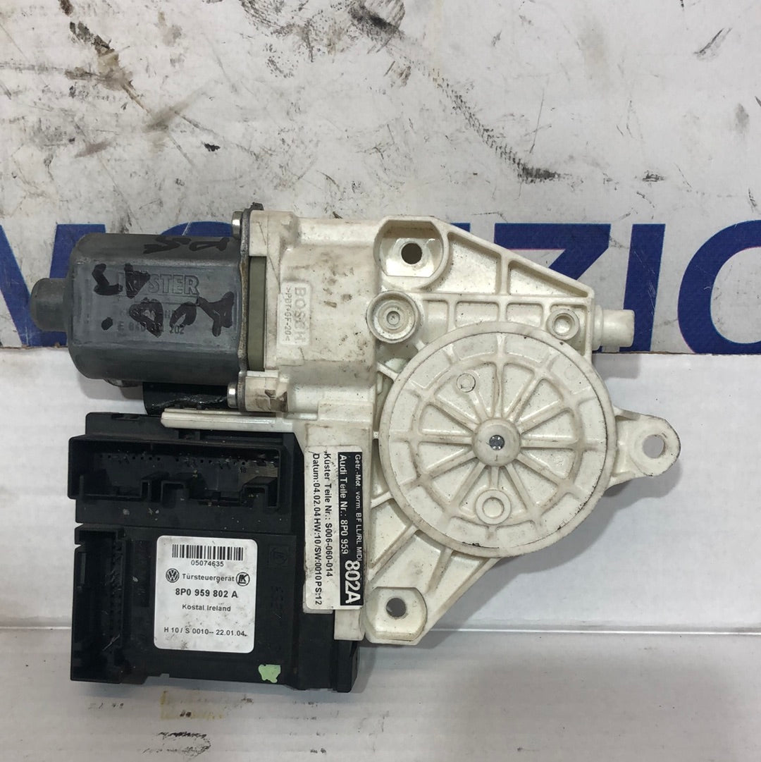 Motorino alzavetro anteriore destro audi a3 anno 2009