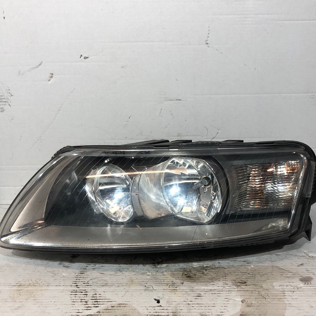 Faro/piloto izquierdo Audi A6