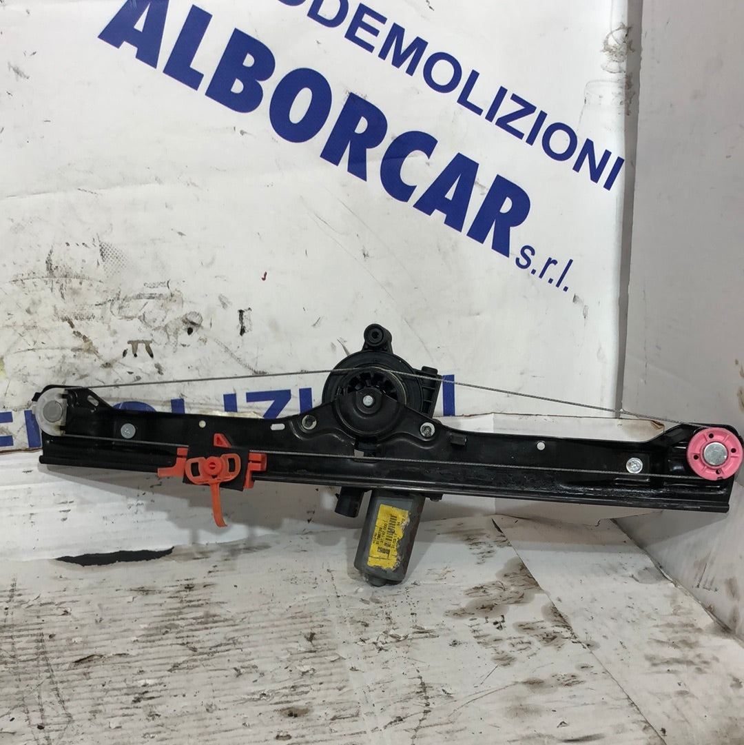 Alzavetro anteriore destro Fiat grande punto