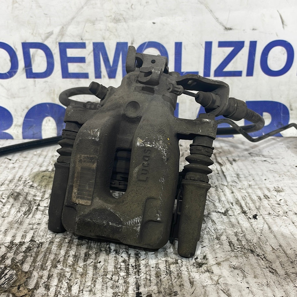 Rear left brake caliper Citroen C3 year 2014 code: 32053754