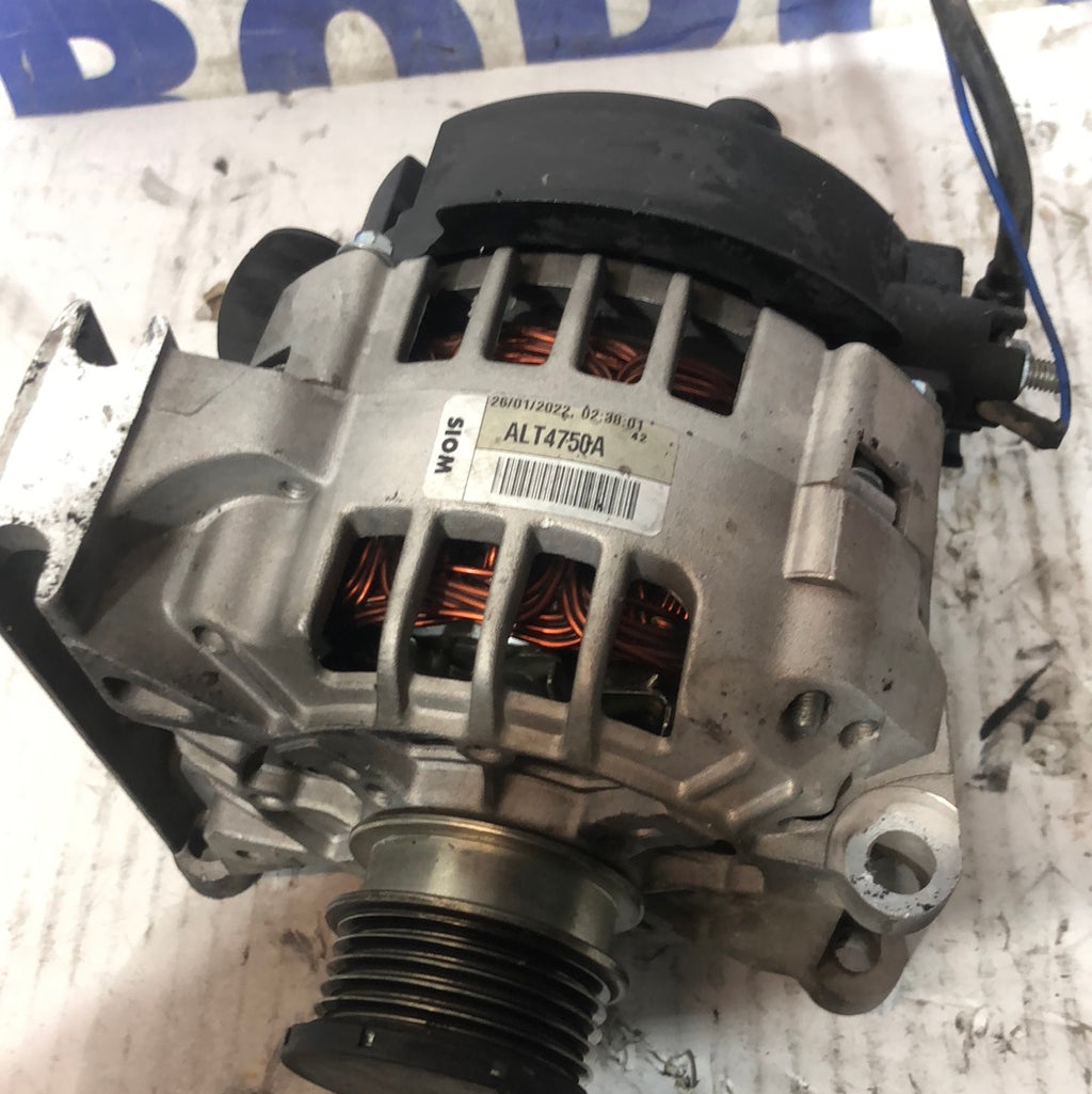 Alternador Mercedes Clase A170 cdi