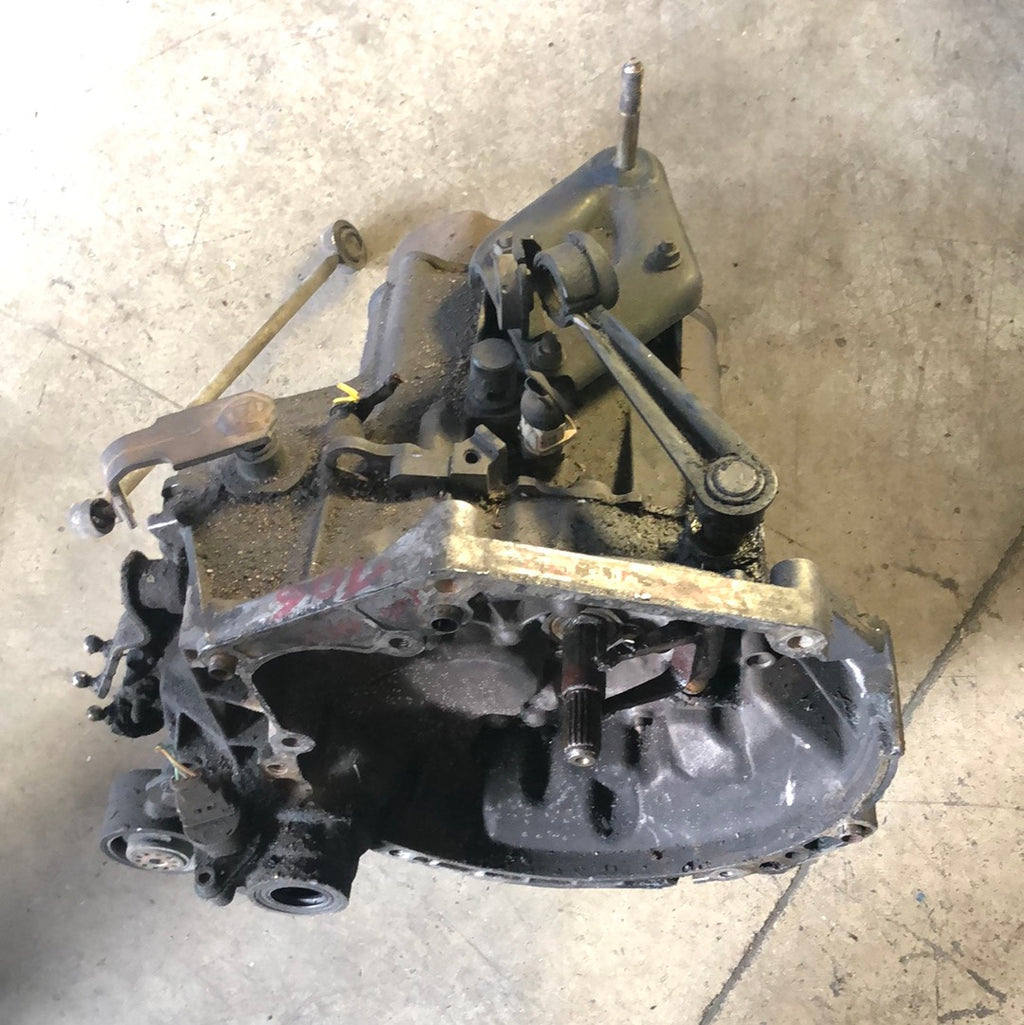 Gearbox Peugeot 106 D 1.5 year 1998