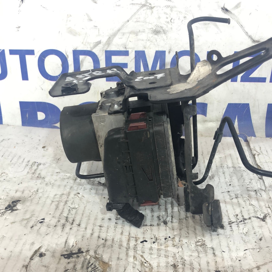 Unidad de control de bomba ABS Opel Astra 1.7D