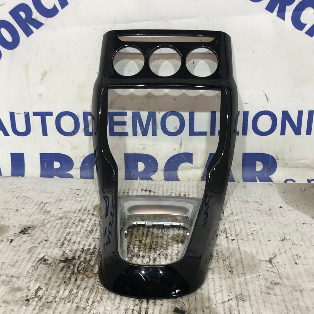 Citroen C3 2013 center console