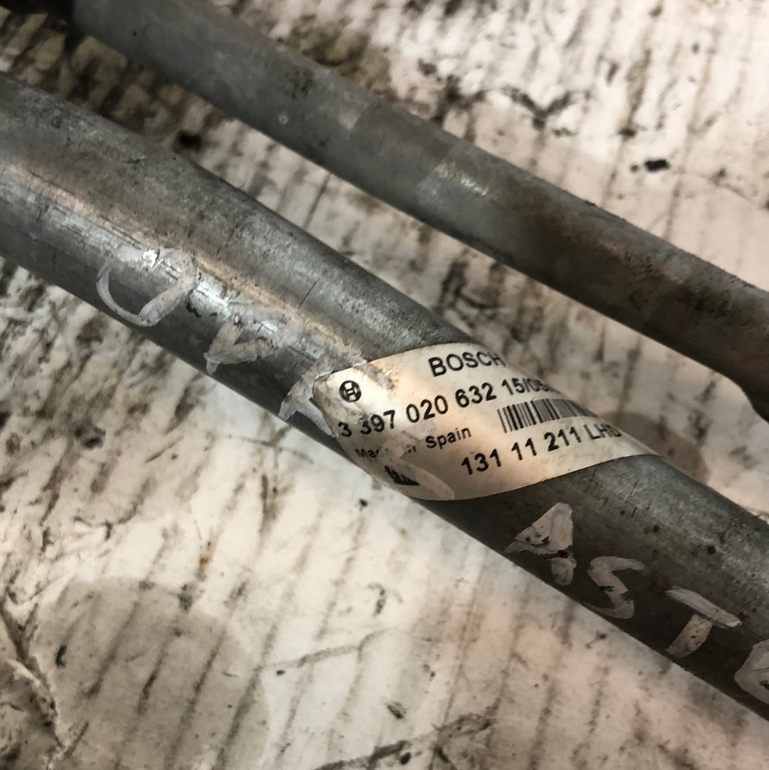 Motorino tergicristallo anteriore Opel astra 1.7 D anno 2007