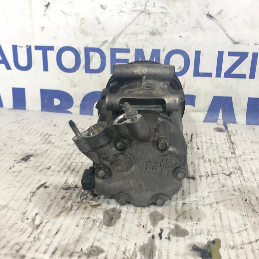 Compressore a/c Citroen c3/Peugeot 208 codice 9678656080