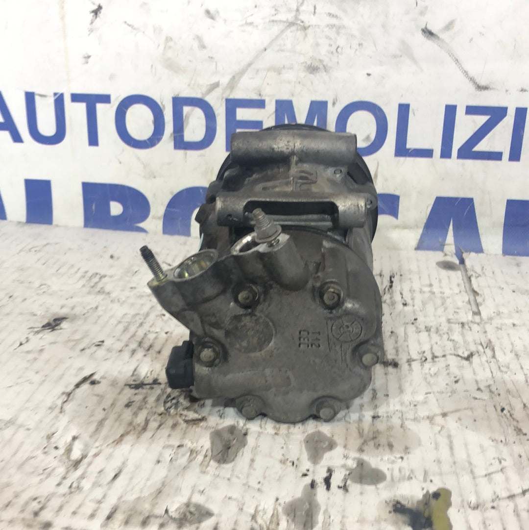 Compressore a/c Citroen c3/Peugeot 208 codice 9678656080