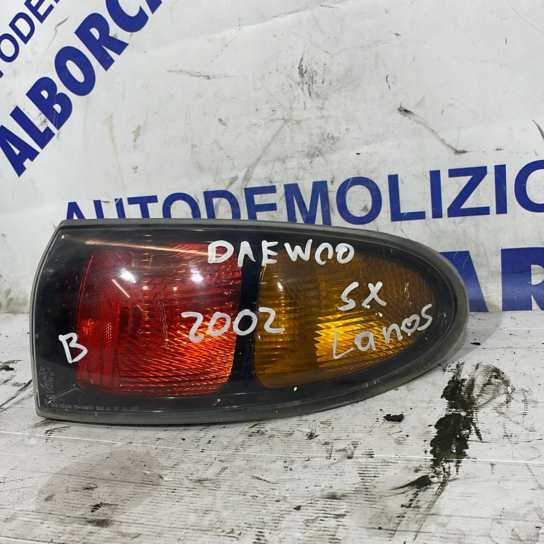 Fanale posteriore Daewoo Lanos anno 2002 sx