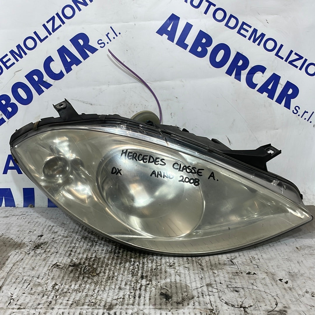 Faro Mercedes Clase A derecho año 2008