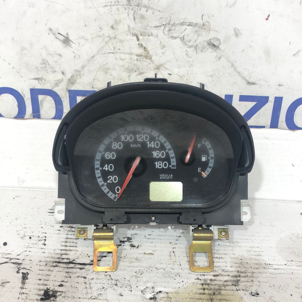 Fiat 600 instrument cluster