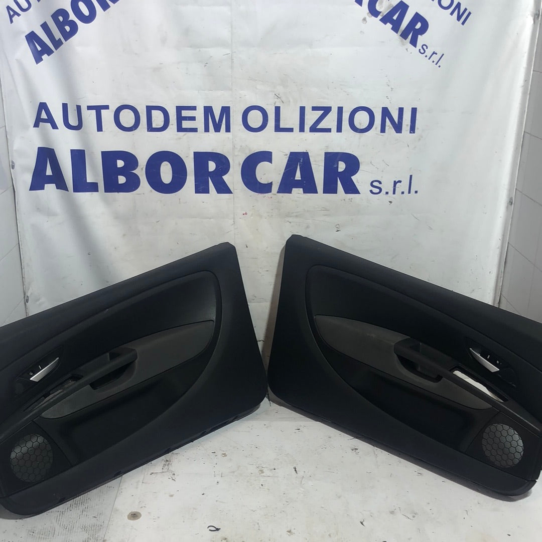 Paneles de puerta Fiat Grande Punto 3 puertas año 2005