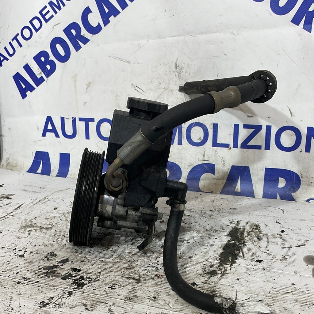 Pompa idroguida Mercedes c220 CDI anno 2000